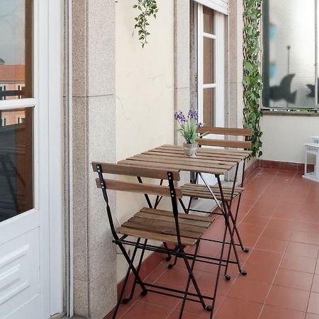 Apartment With Balcony In The Square بورتو المظهر الخارجي الصورة
