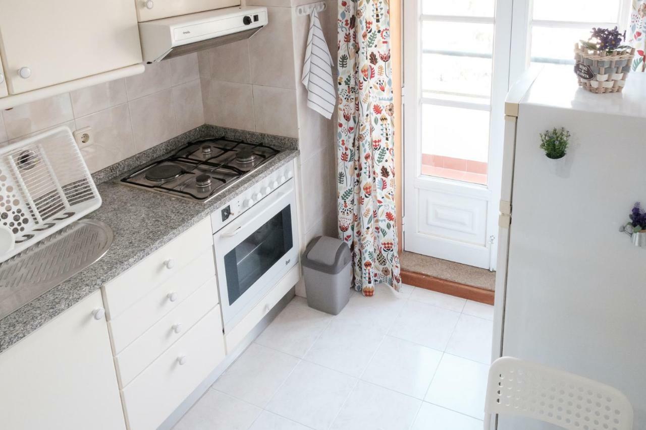 Apartment With Balcony In The Square بورتو المظهر الخارجي الصورة